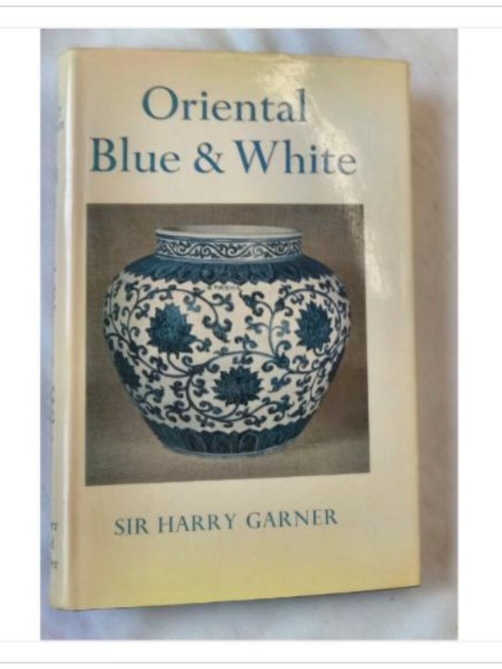 Oriental Blue & White Faber and Faber 3rd 1970 HC